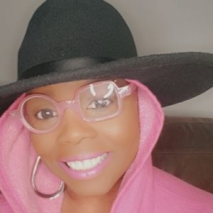 Meet your Posher, Rhonda